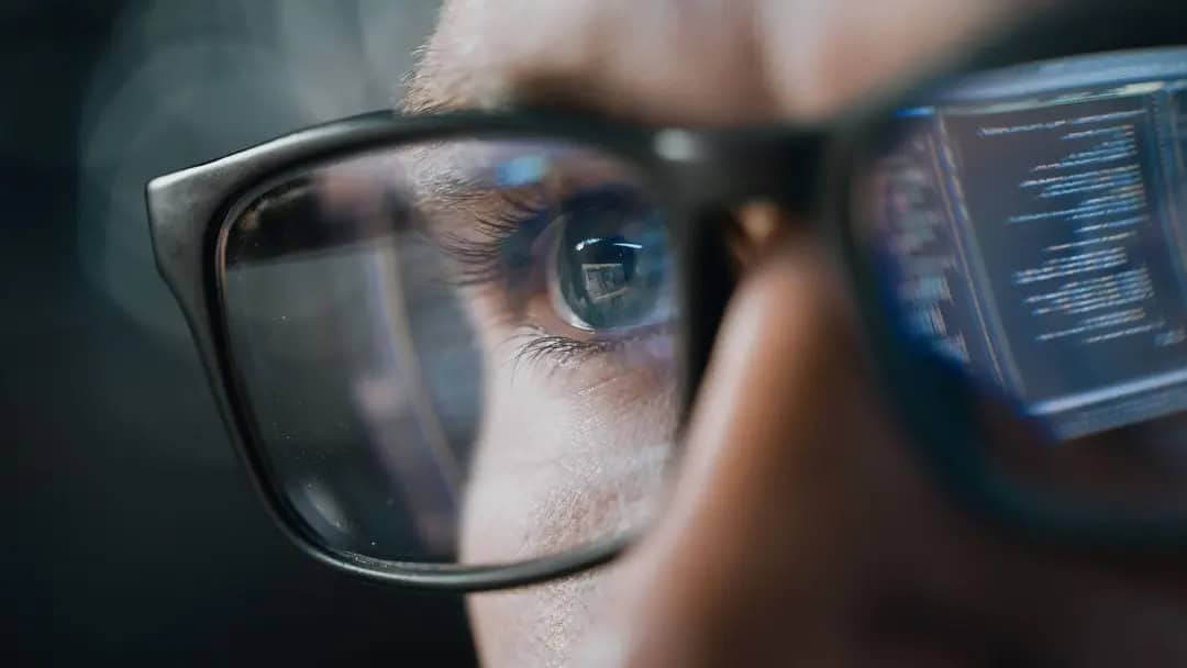 Kính âm thanh AI (Audio Smart Glasses)
